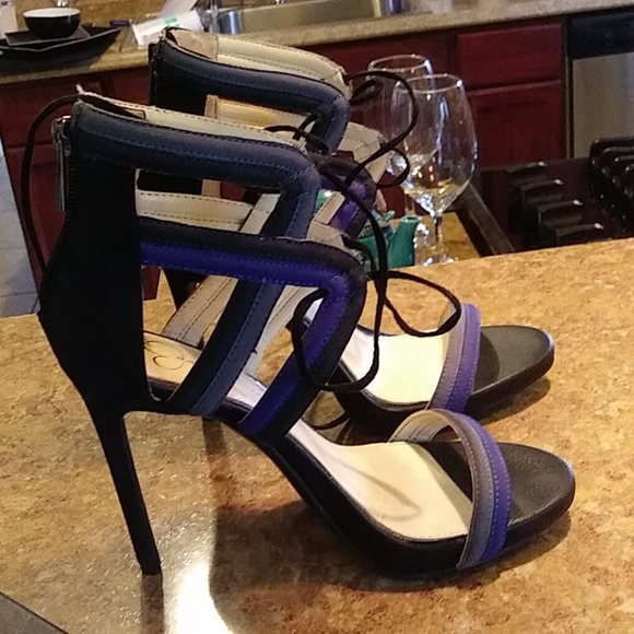 Jessica Simpson - Picture 4 of 4